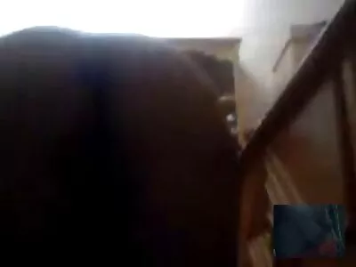 ஓரியண்டல் குஞ்சு ஆசிய பெஸ்டியுடன் குத உடலுறவு கொண்டது